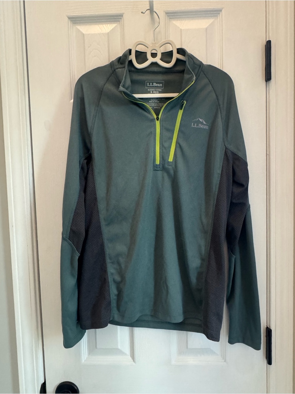 L.L. Bean Men's Green Half-Zip Performance Jacket with Lime Zip